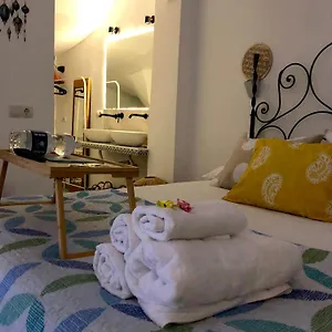 Apartamento La Gitana Y El Rey Sol, Málaga